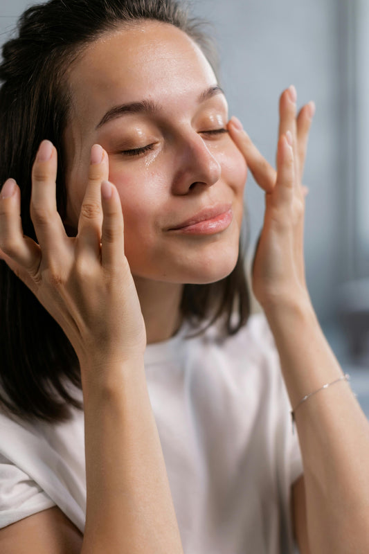 Vitamin C and Niacinamide