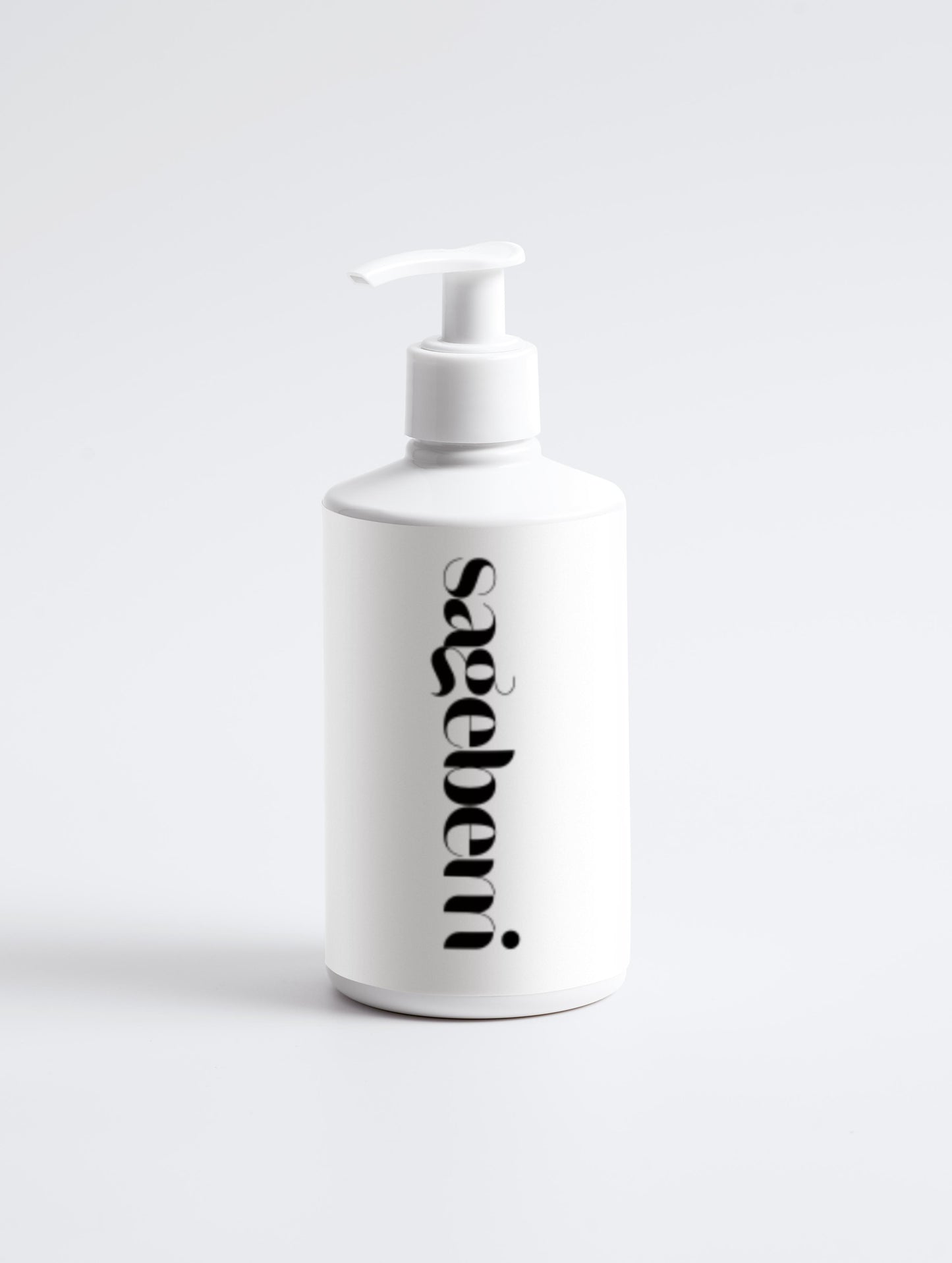 White bottle with pump labeled 'sageben' on a white background